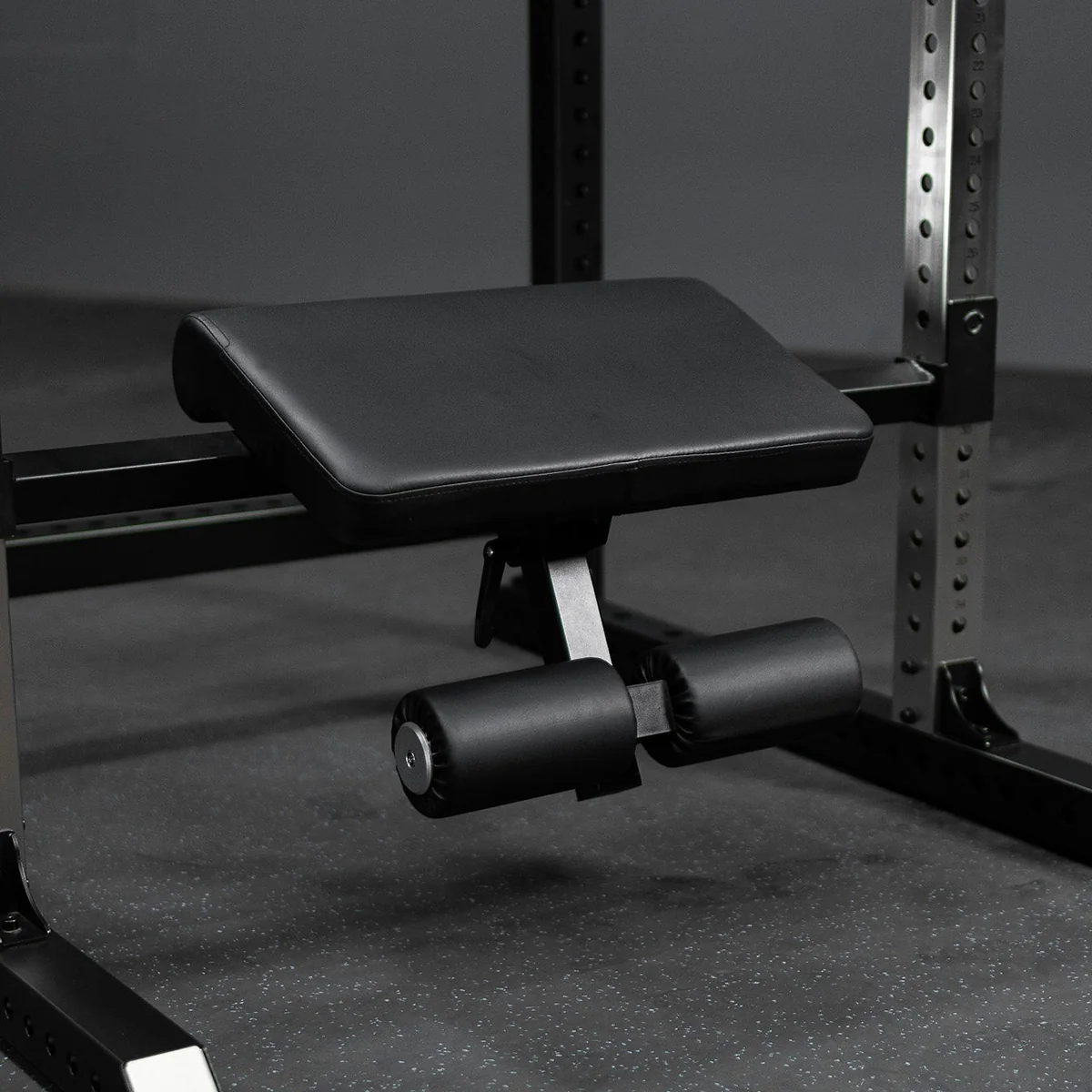 Rack Mounted Hip Thrust Attachment - Image 2